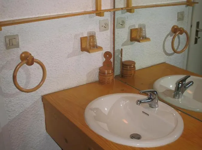 Les Eterlous - Joli 2 Adultes Et 2 Enfants Wifi Appartement